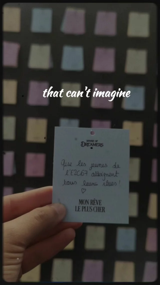 Cap sur Paris pour les jeunes de l'E2C67 ! Participation au concours #jefilmemaformation au 📍 Grand Rex puis découverte de la capitale : Tour Eiffel, Montmartre & son Sacré-Coeur, Champs-Elysées... ⬆️ Et une expo magique : House of Dreamers au Carrousel du Louvre ! #e2c #grandrex #houseofdreamers #louvre #jeunesseenaction